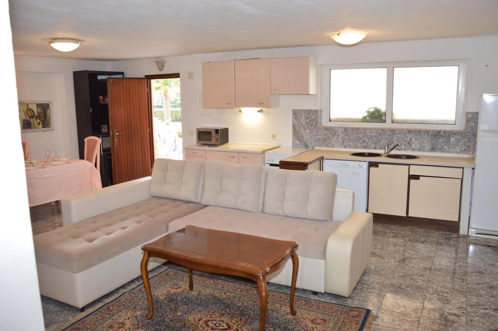 Residence Angiolina Nova Vas  Εξωτερικό φωτογραφία